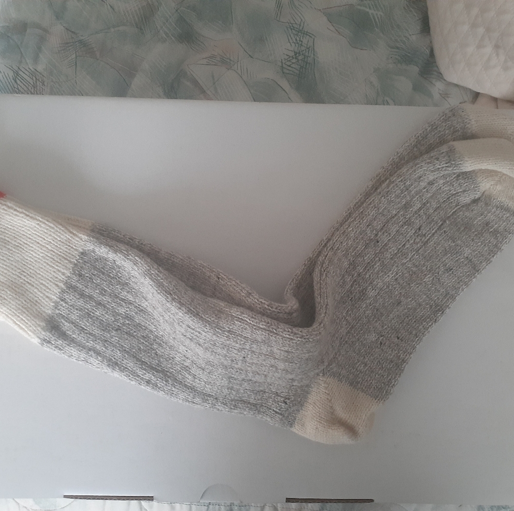 Wool Socks - Picture 3 of 4